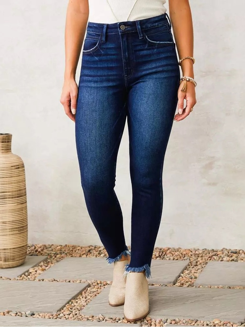 KanCan Signature Kurvy Ultra High Rise Ankle Skinny Jean (Style VBK1980A) 25